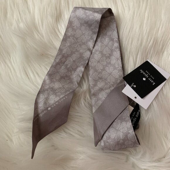KATE SPADE Textured Spade Flower Skinny Scarf in Dark Beige/Cream - Picture 2 of 3